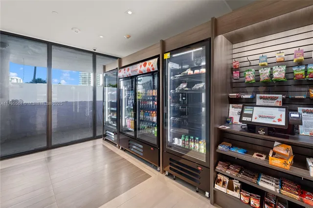 $1,349,000 | 9 Island Avenue, Unit 1209, Miami Beach, FL 33139