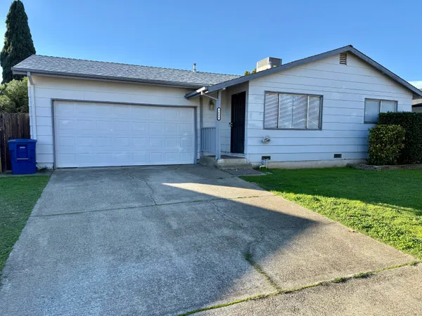 $305,000 | 3688 Polaris Way, Redding, CA 96002