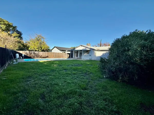 $305,000 | 3688 Polaris Way, Redding, CA 96002