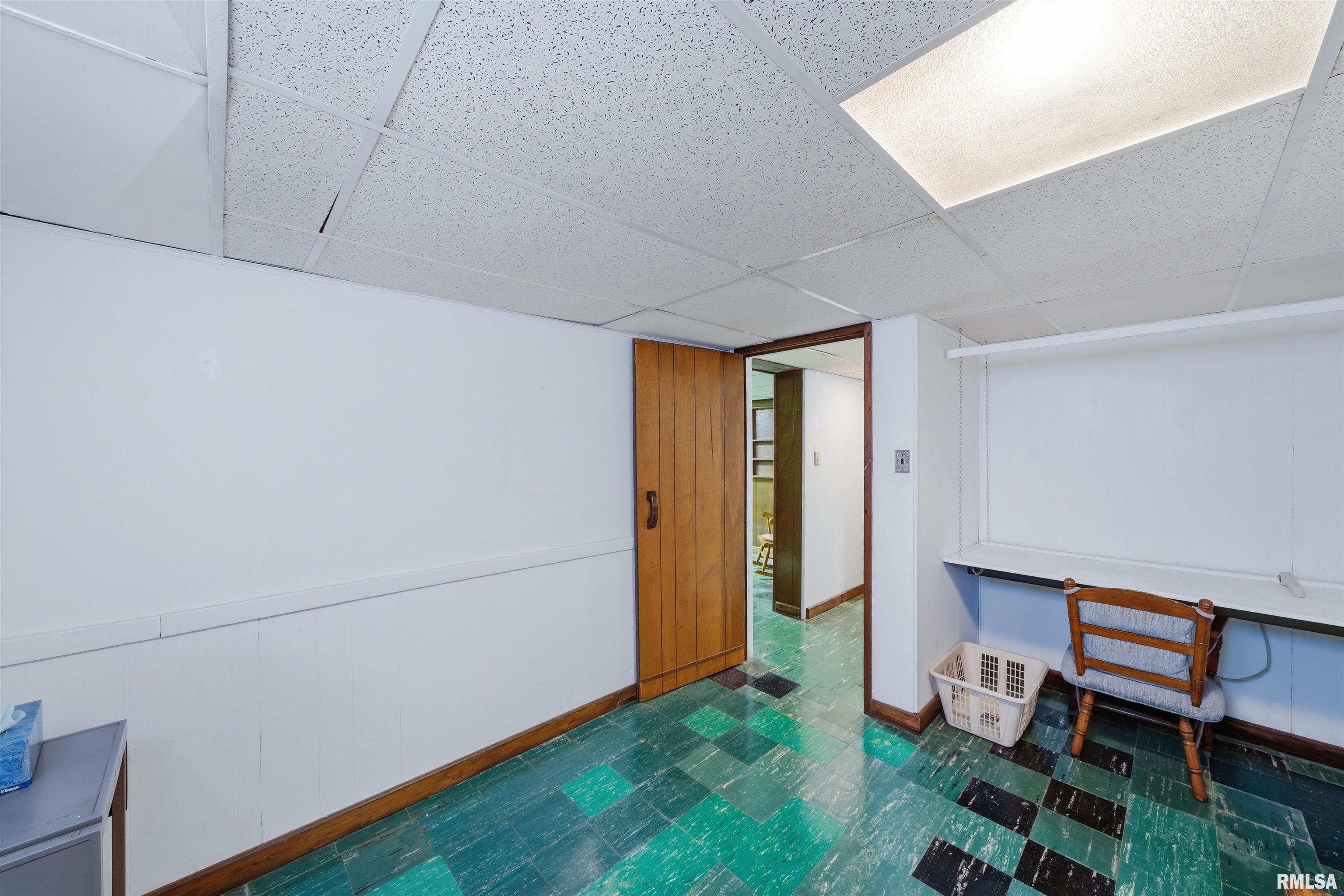 23632 Spring Creek Road Washington, IL 61571 - Photo 23 of 36 Gallery Image 23