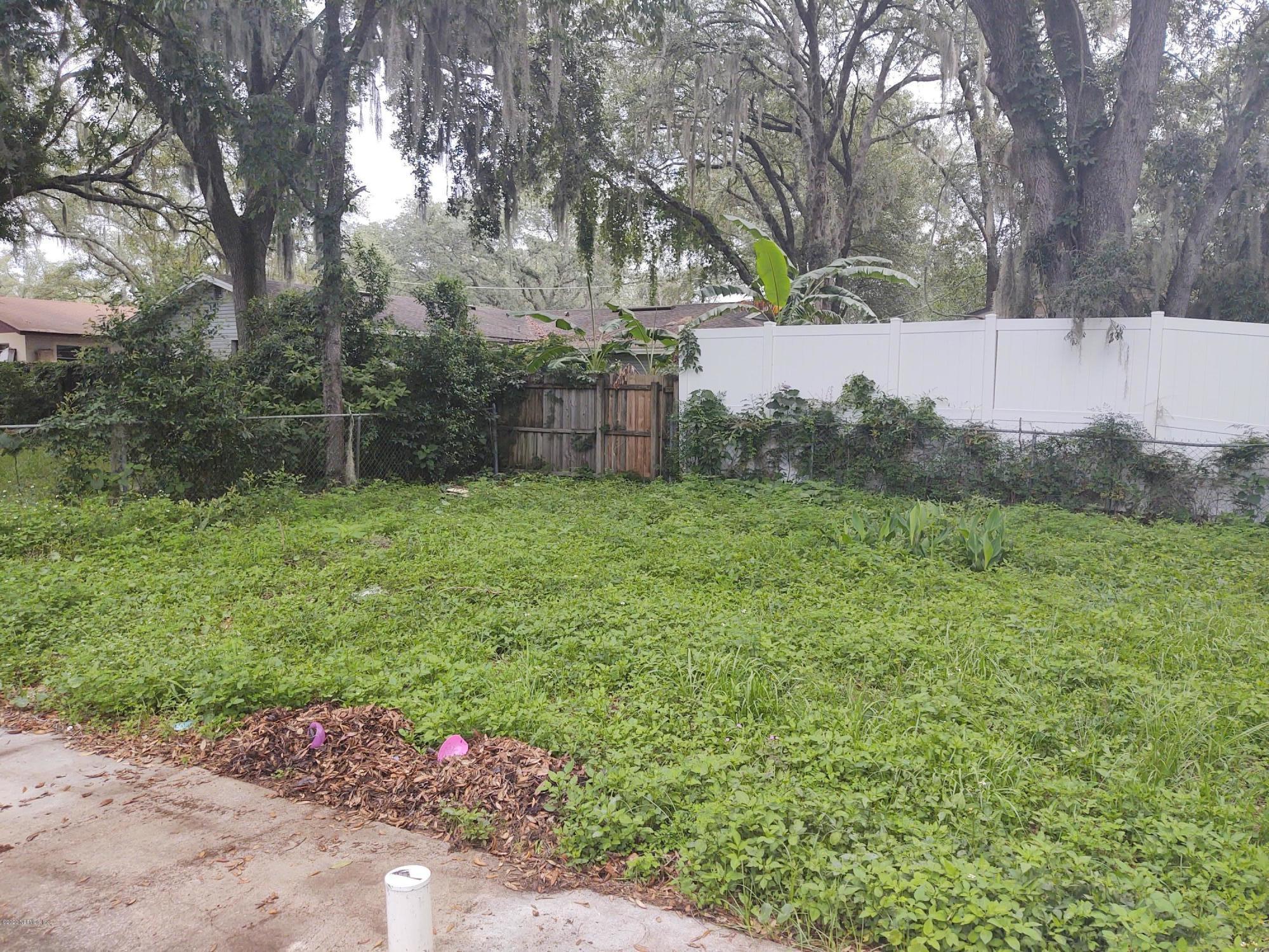 6143 Ricker Road Jacksonville, FL 32244 - Photo 23 of 24 Back Yard
