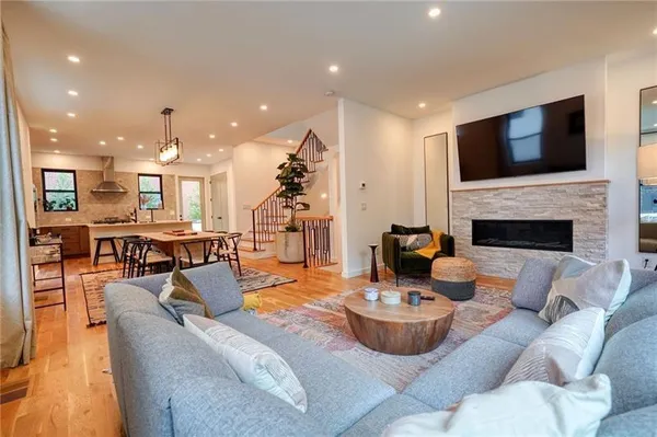 $6,500 | 829 Barnett Street Northeast, Atlanta, GA 30306