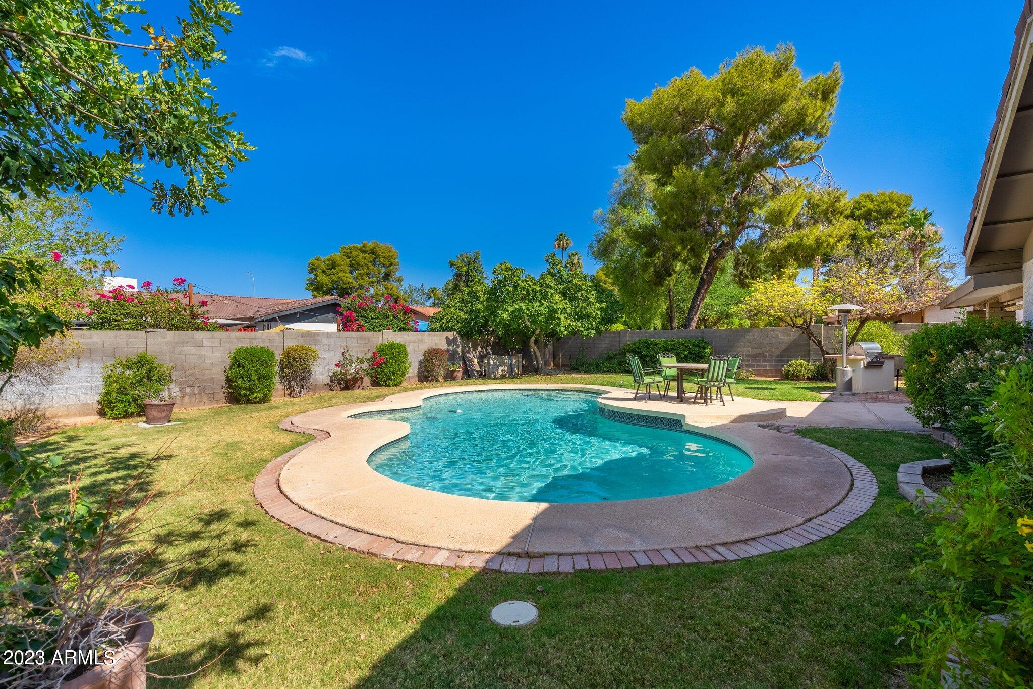 5628 South Compass Road Tempe, AZ 85283 - Photo 33 of 46 Large Rear Yard