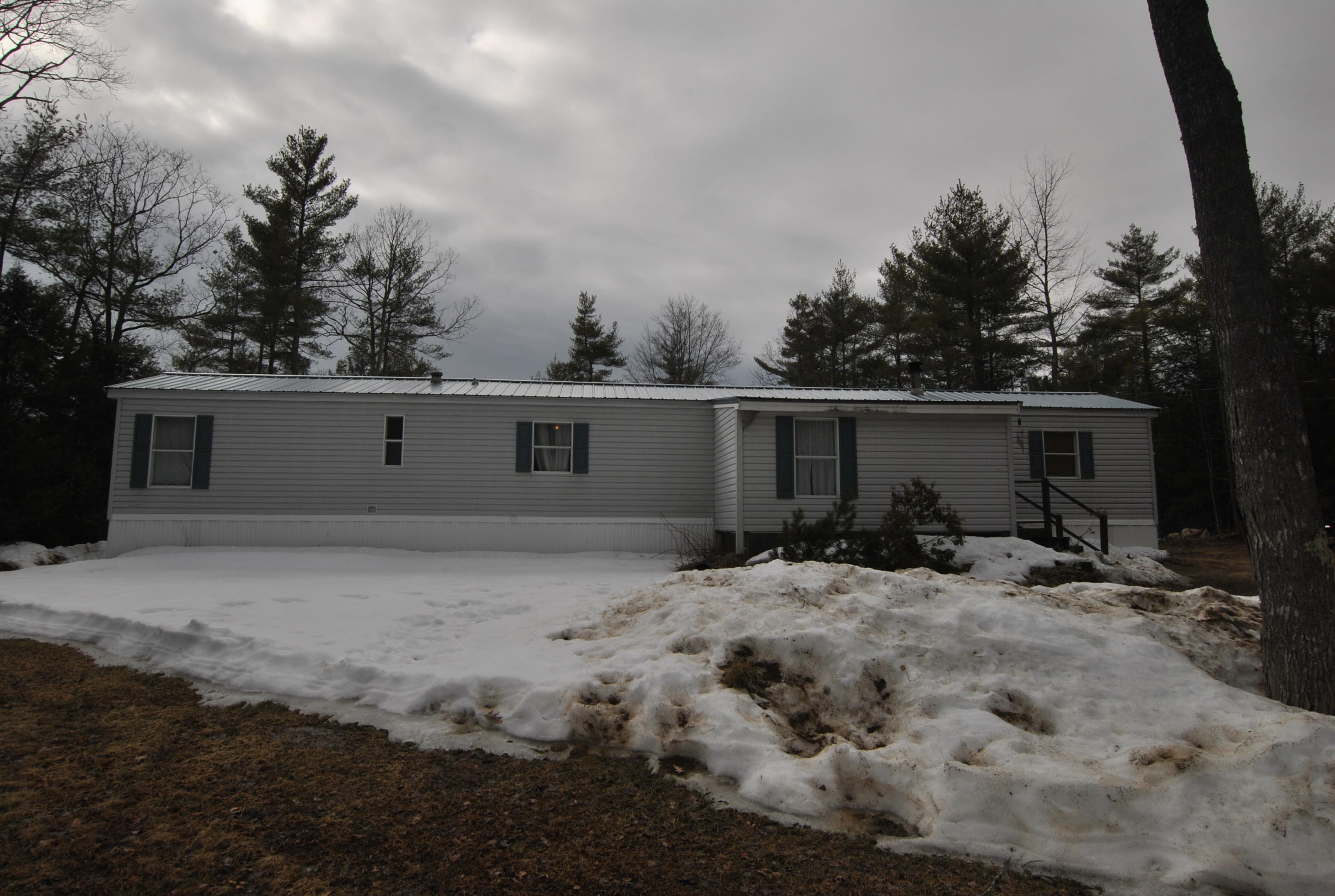 39 Gile Road West Newfield, ME 04095 - Photo 2 of 16 DSC_0271