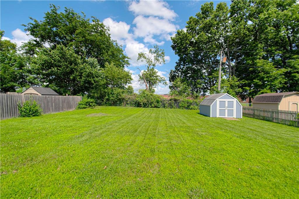 16307 Spring Valley Road Belton, MO 64012 - Photo 25 of 29