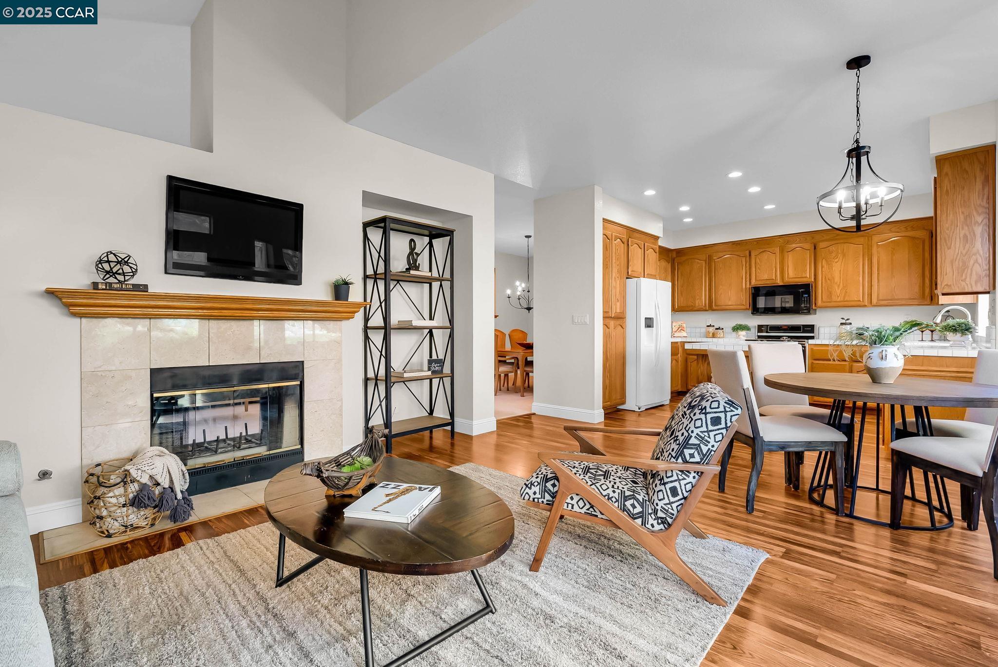 337 Saclan Terrace Clayton, CA 94517 - Photo 13 of 48