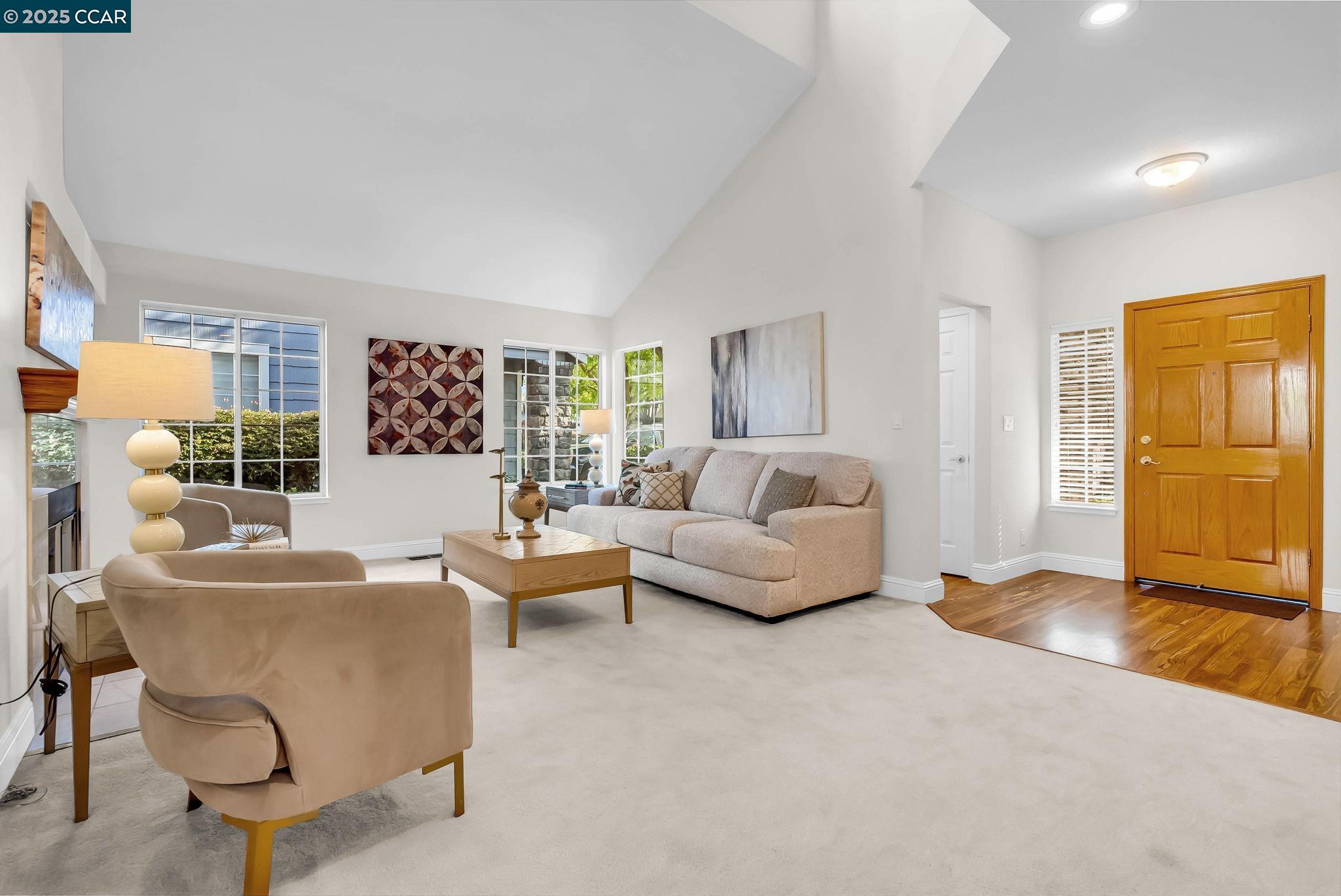 337 Saclan Terrace Clayton, CA 94517 - Photo 6 of 48