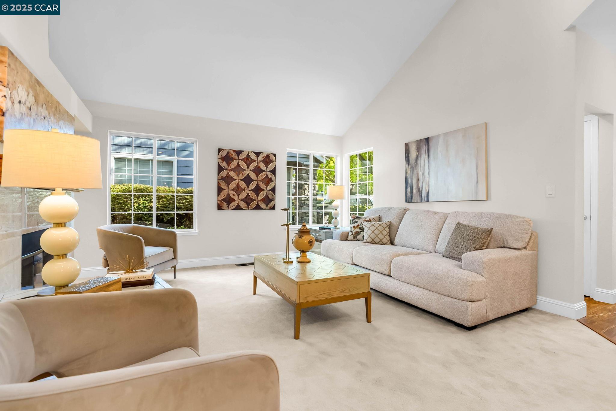 337 Saclan Terrace Clayton, CA 94517 - Photo 7 of 48