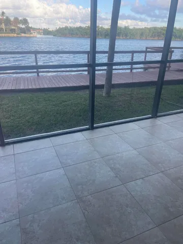 $2,200 | 710 Northeast 7th Street, Unit 103, Boynton Beach, FL 33435