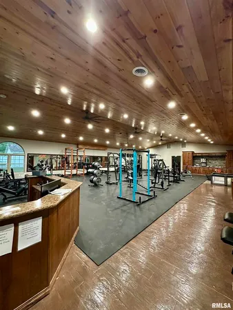 a view of a room with an empty space