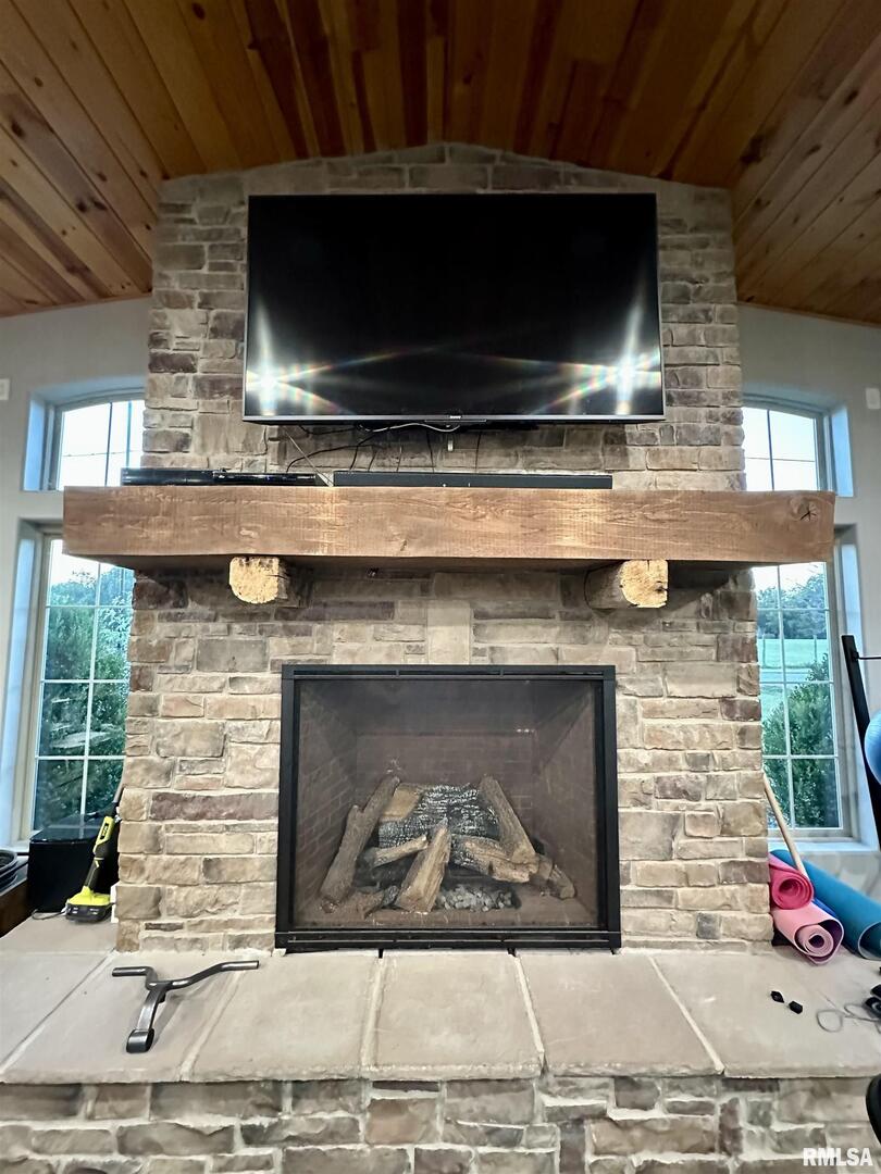 20 Ashley Lane Casey, IL 62420 - Photo 4 of 98