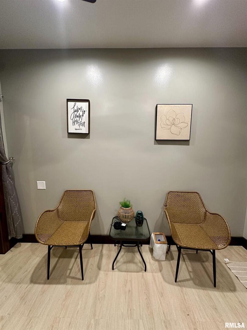 20 Ashley Lane Casey, IL 62420 - Photo 63 of 98 a living room with furniture and a chair