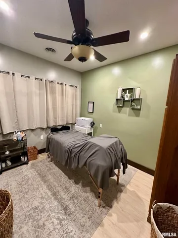 $439,900 | 20 Ashley Lane, Casey, IL 62420