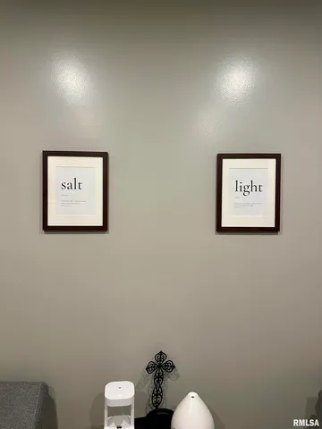 $439,900 | 20 Ashley Lane, Casey, IL 62420