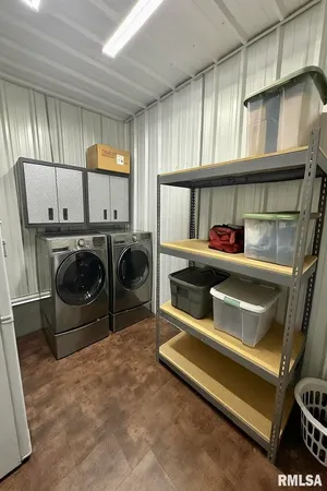 $439,900 | 20 Ashley Lane, Casey, IL 62420