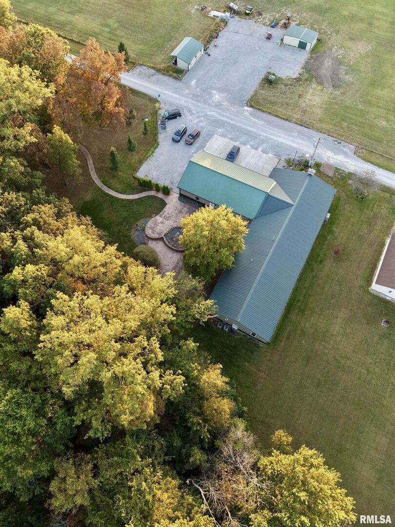 20 Ashley Lane Casey, IL 62420 - Photo 98 of 98 an aerial view of a house with a yard