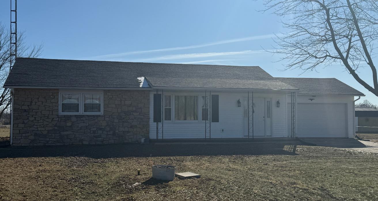 2339 East Little Bear Road Connersville, IN 47331 - Photo 1 of 1