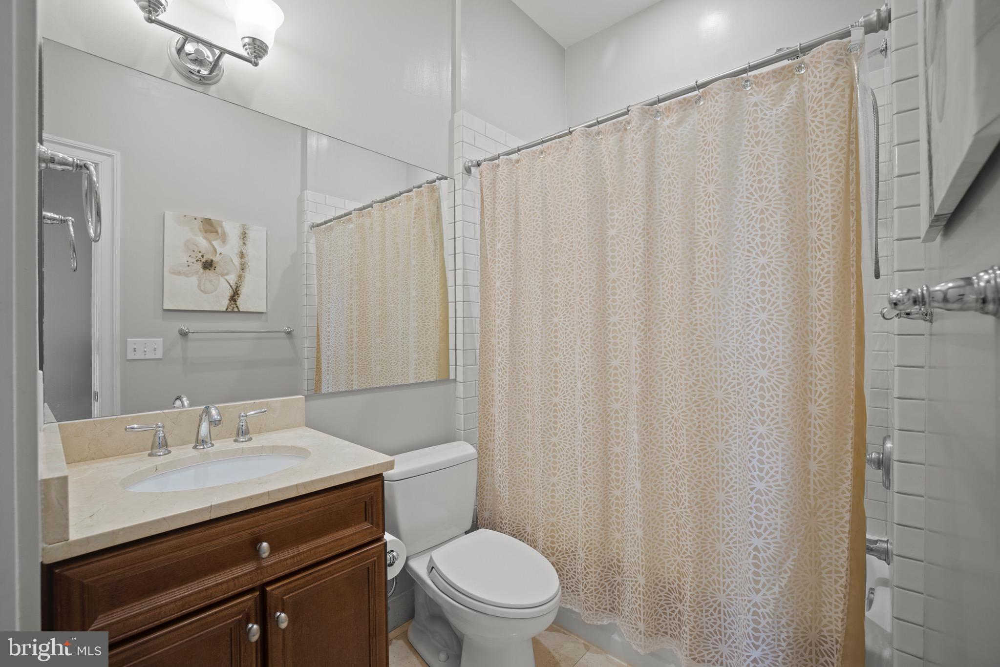 1232 4th Street Northwest, Unit 2 Washington, DC 20001 - Photo 12 of 21 Bathroom
