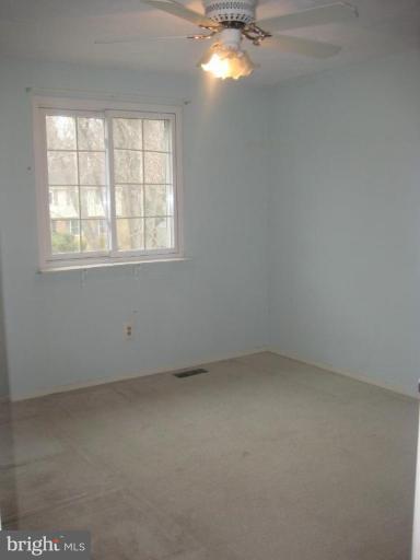 5762 Heming Avenue Springfield, VA 22151 - Photo 7 of 10 Bedroom #3