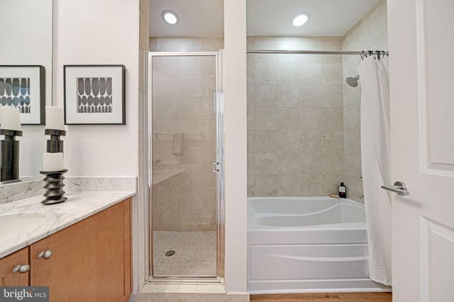 $1,000,000 | 2200 17th Street Northwest, Unit 201, Washington, DC 20009