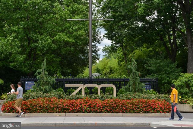 $1,000,000 | 2200 17th Street Northwest, Unit 201, Washington, DC 20009