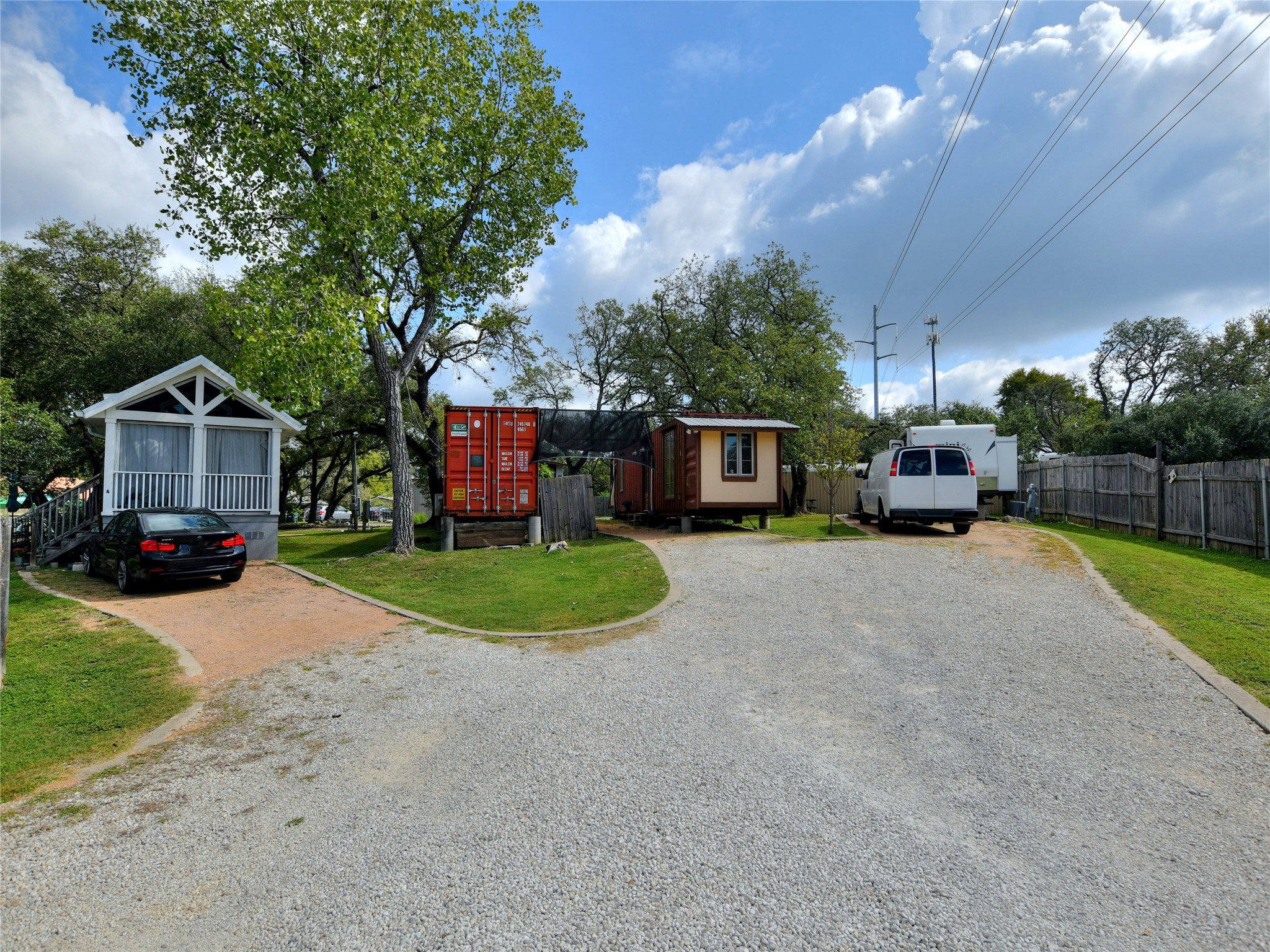 1702 Saracen Road Austin, TX 78733 - Photo 25 of 27