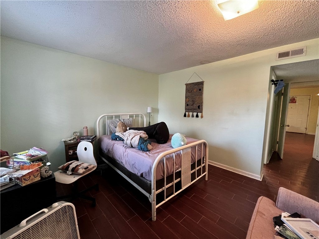 1761 Wire Road, Unit 2 Auburn, AL 36832 - Photo 9 of 18 Gallery Image 9