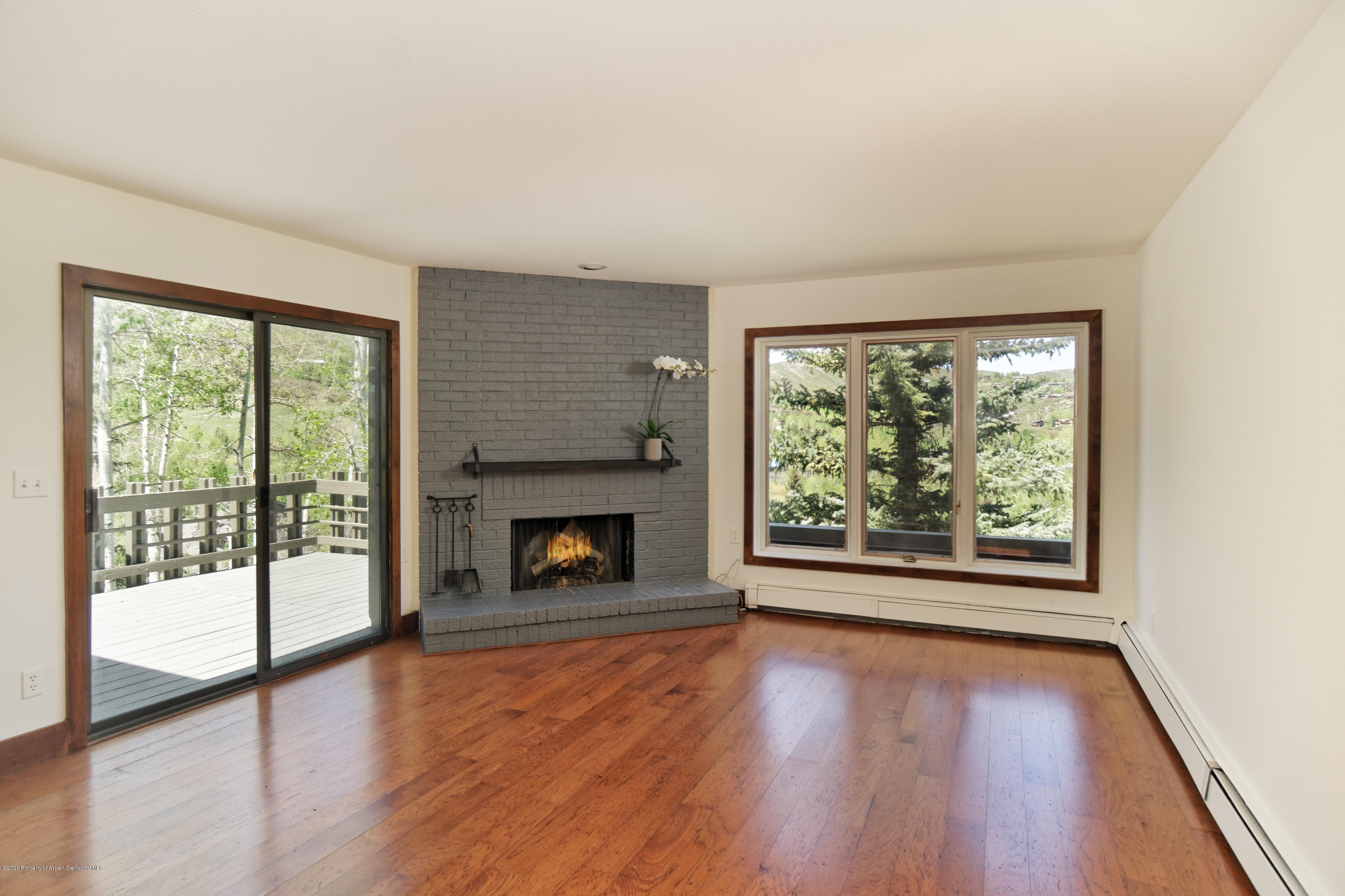 201 Meadow Ranch Road, Unit D6 Snowmass Village, CO 81615 - Photo 6 of 20 201MeadowRanchDr_HiRes_052120_12