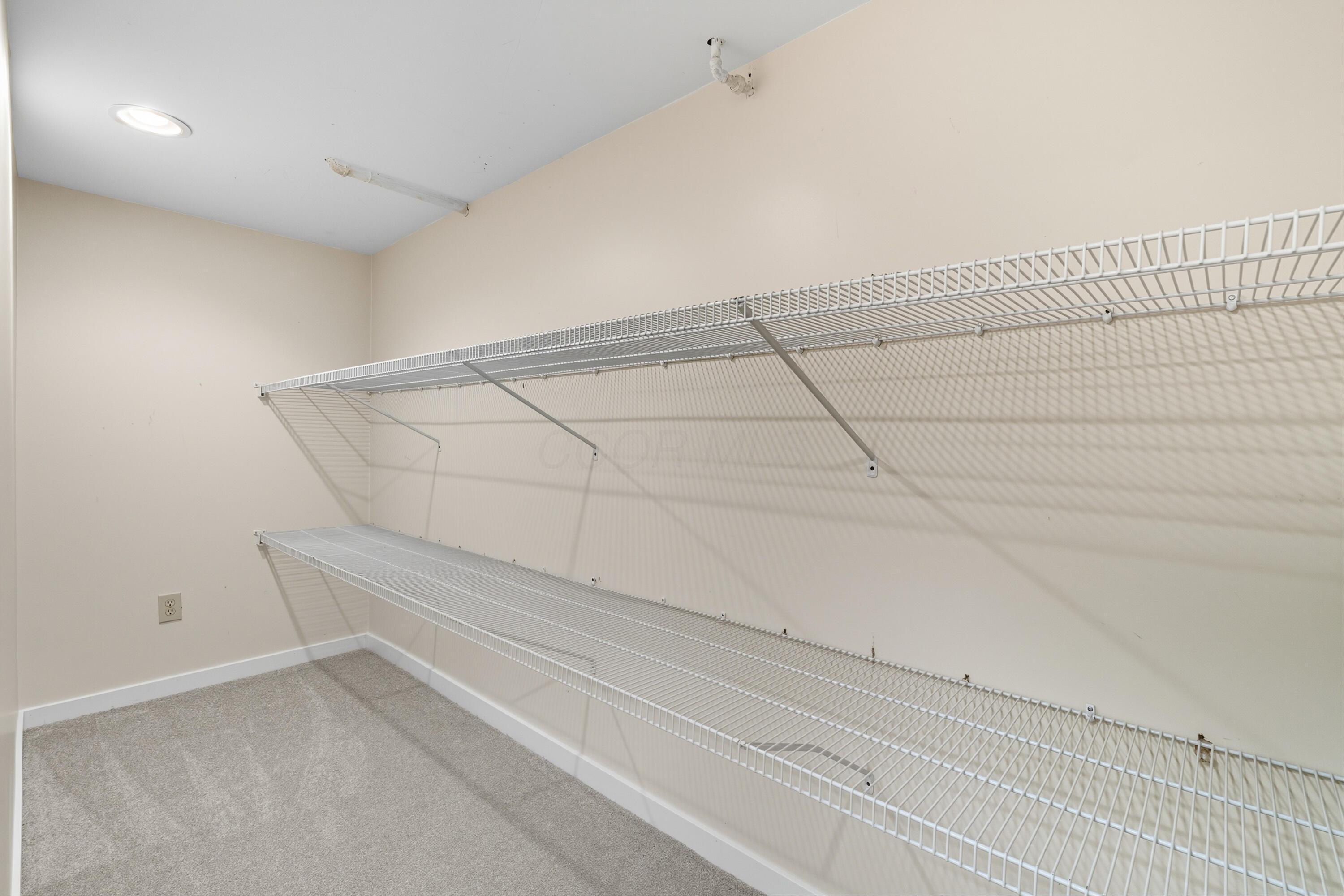 2197 Sheringham Road Columbus, OH 43220 - Photo 59 of 78 Bedroom #4 Closet - Lower Level