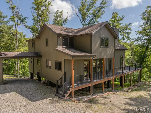 $1,895,000 | 370 Alpine Bend Drive, Wright City, MO 63390