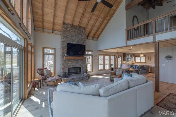 $1,895,000 | 370 Alpine Bend Drive, Wright City, MO 63390