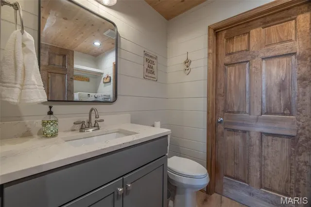 $1,895,000 | 370 Alpine Bend Drive, Wright City, MO 63390