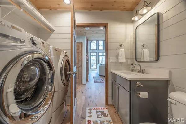 $1,895,000 | 370 Alpine Bend Drive, Wright City, MO 63390