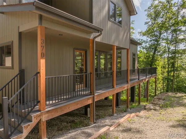 $1,895,000 | 370 Alpine Bend Drive, Wright City, MO 63390