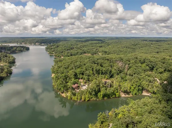 $1,895,000 | 370 Alpine Bend Drive, Wright City, MO 63390