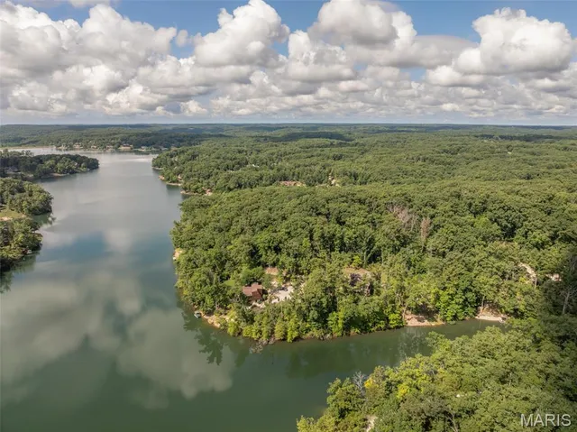 $1,895,000 | 370 Alpine Bend Drive, Wright City, MO 63390