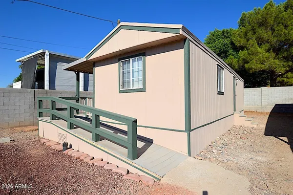 $1,000,000 | 229 North Palm Street, Unit TRLR, Gilbert, AZ 85234