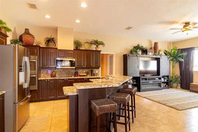 $434,900 | 4435 Fairway Oaks Drive, Mulberry, FL 33860