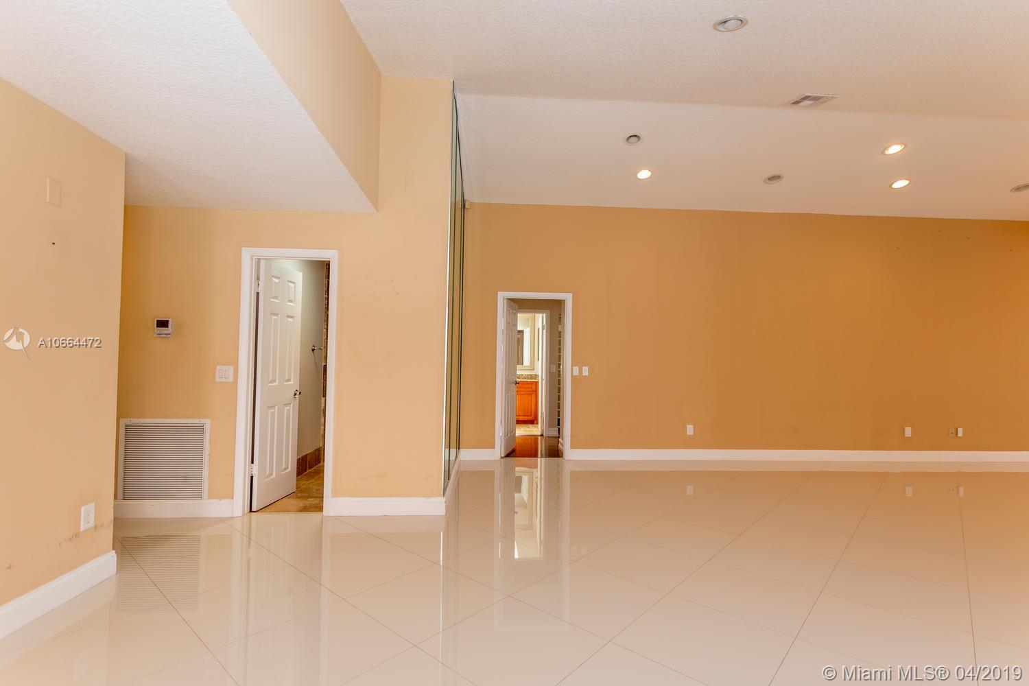 10778 White Aspen Lane Boca Raton, FL 33428 - Photo 5 of 53