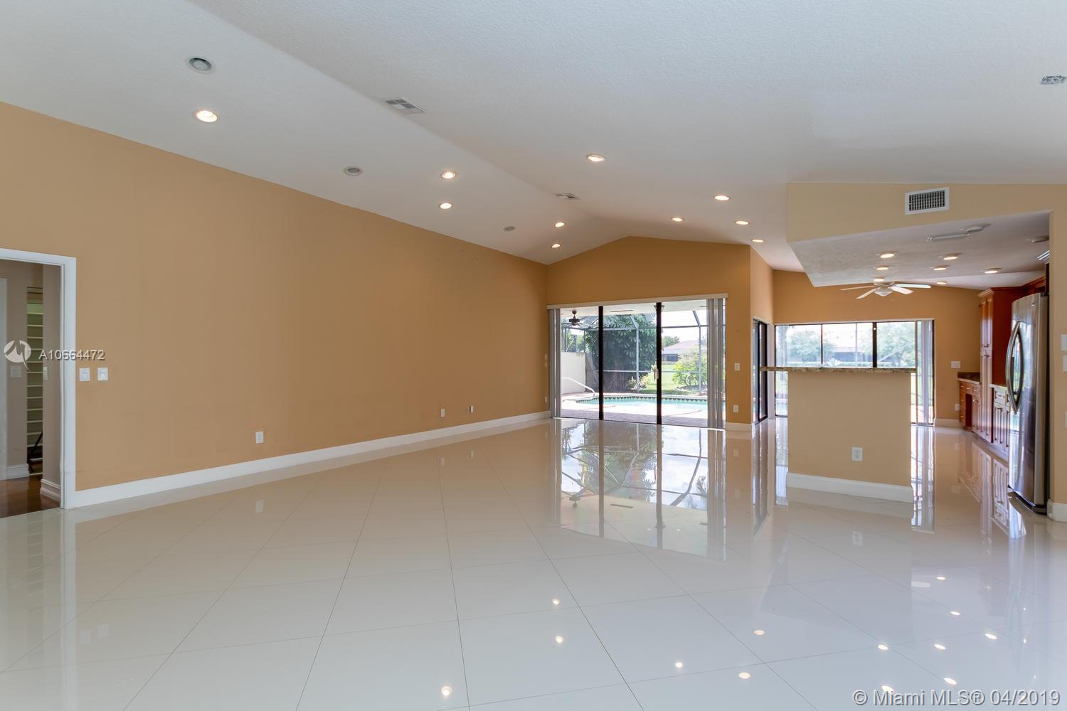 10778 White Aspen Lane Boca Raton, FL 33428 - Photo 6 of 53