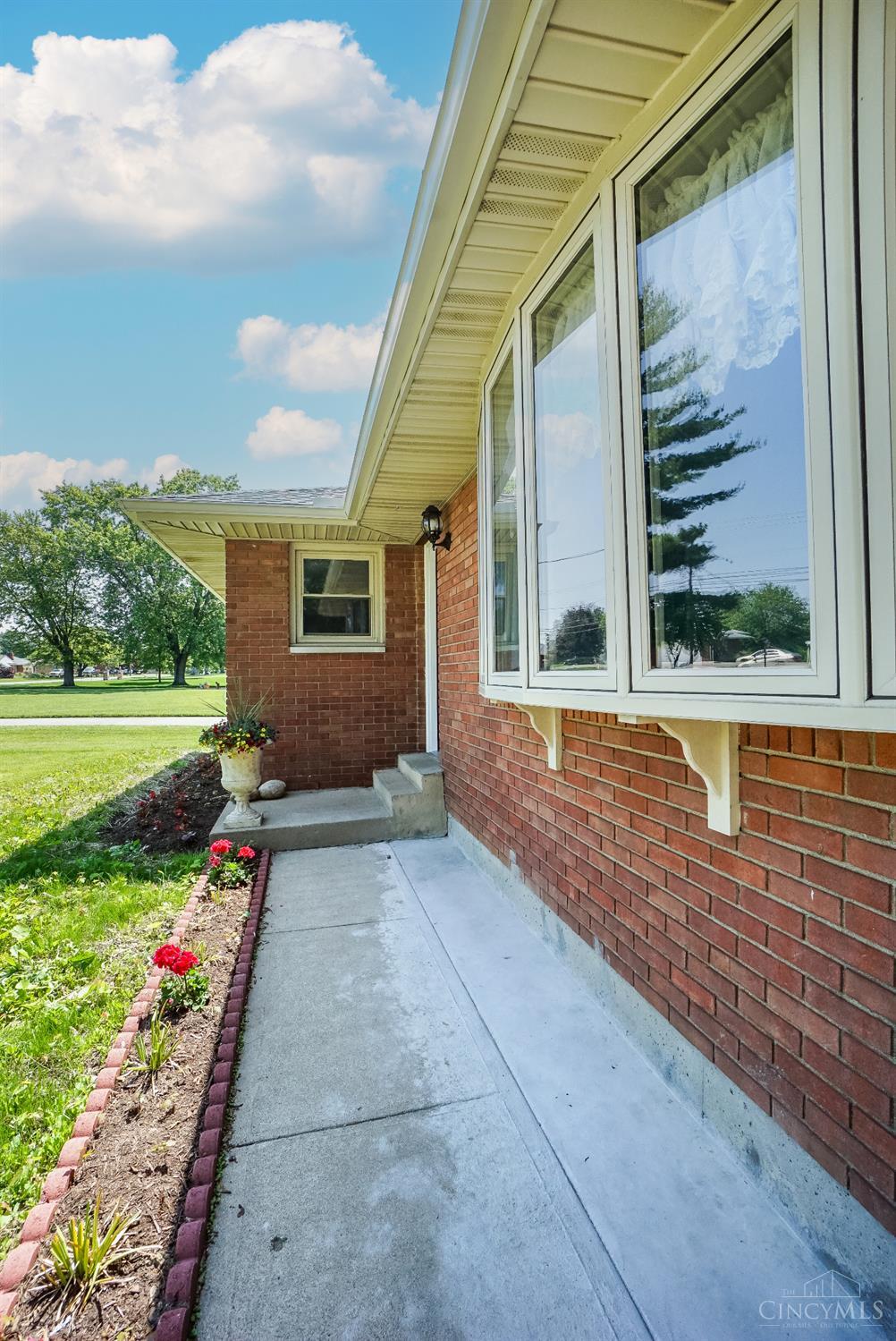 6919 Millikin Road Middletown, OH 45044 - Photo 5 of 47 Gallery Image 5