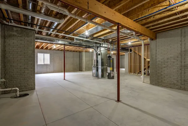 $564,900 | 1218 South 2nd Street, Eldridge, IA 52748