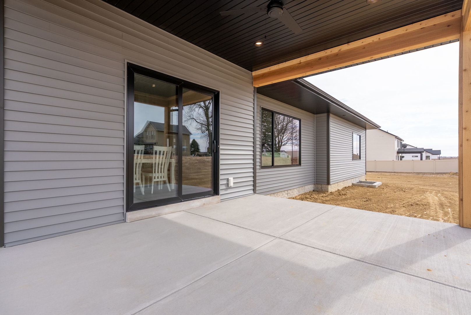 1218 South 2nd Street Eldridge, IA 52748 - Photo 34 of 39