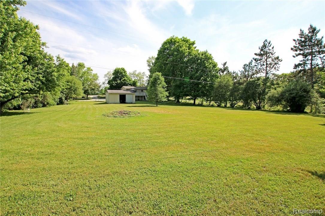 11033 Horton Road Goodrich, MI 48438 - Photo 36 of 42 36) Backyard.jpg