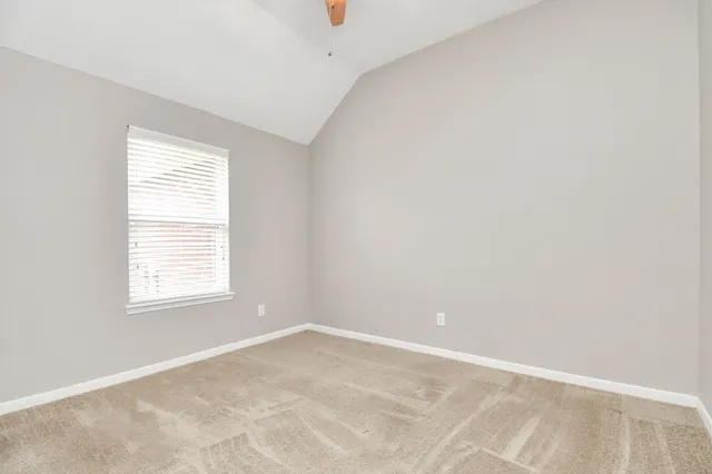 $2,500 | 17311 Elverson Oaks Drive, Tomball, TX 77377