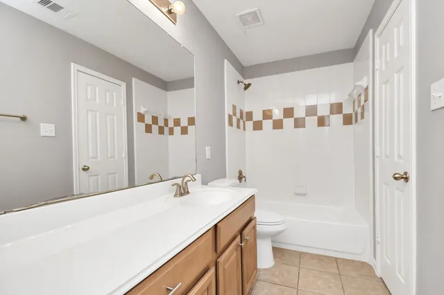 $2,500 | 17311 Elverson Oaks Drive, Tomball, TX 77377