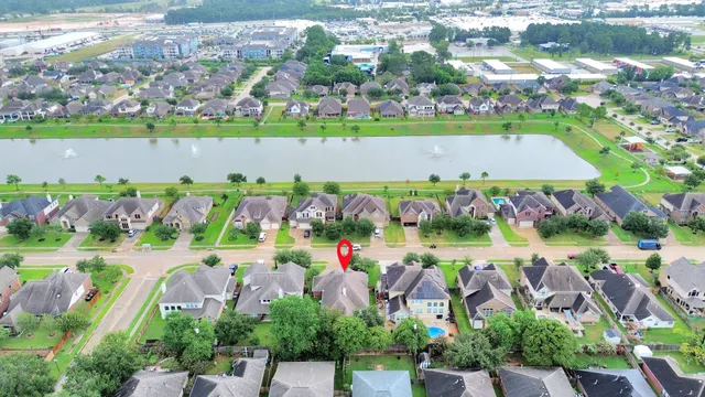 $2,500 | 17311 Elverson Oaks Drive, Tomball, TX 77377