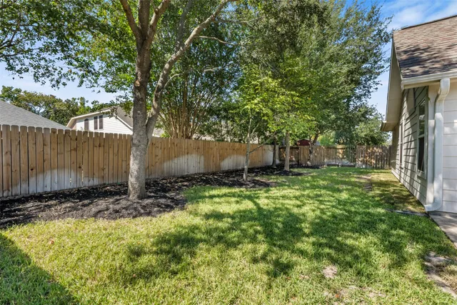 $2,500 | 17311 Elverson Oaks Drive, Tomball, TX 77377