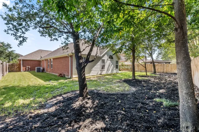 $2,500 | 17311 Elverson Oaks Drive, Tomball, TX 77377