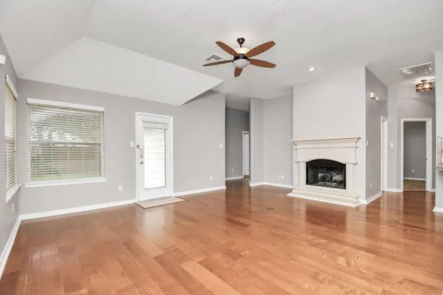 $2,500 | 17311 Elverson Oaks Drive, Tomball, TX 77377